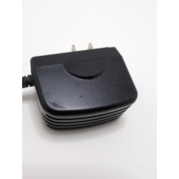 Logitech L-LD4-0 AC AC-Adapter - 8V 0.5A Genuine OEM - Picture 3 of 5